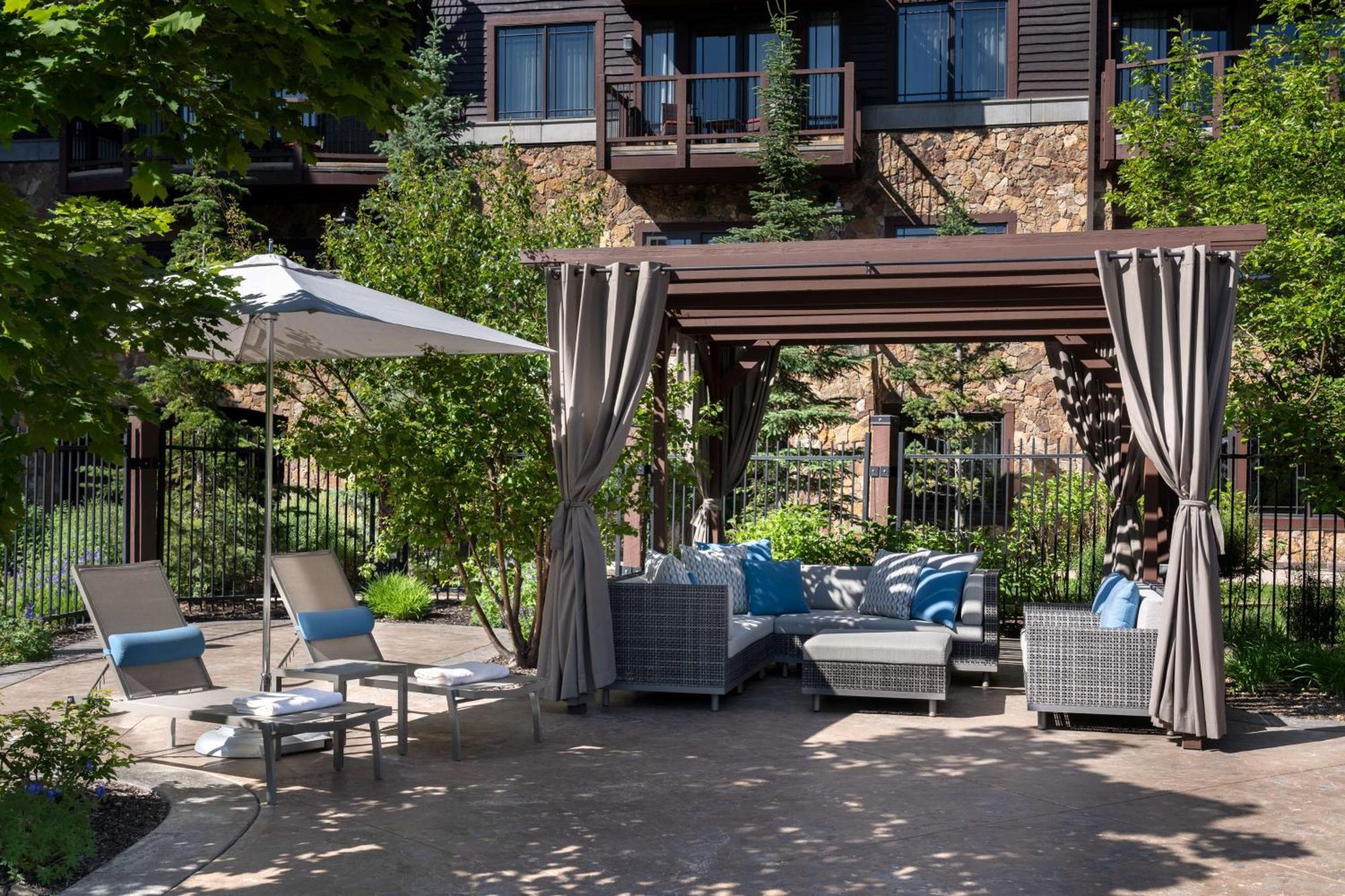 Waldorf Astoria Парк Сити Екстериор снимка